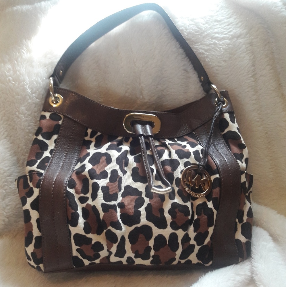 MICHAEL KORS CHEETAH PRINT HANDBAG